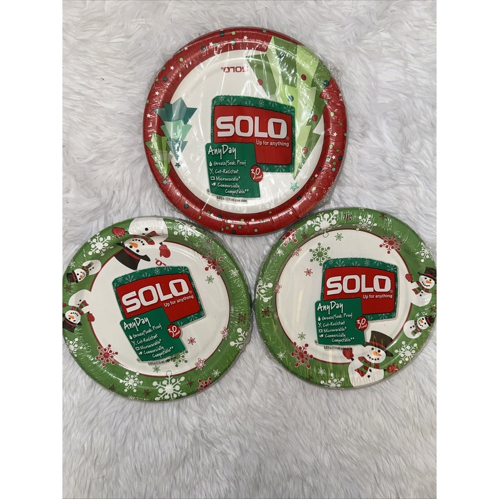 Solo AnyDay Holiday Paper Plates 90 Count 6.875 Inch Snowman Christmas Tree 3 Pk